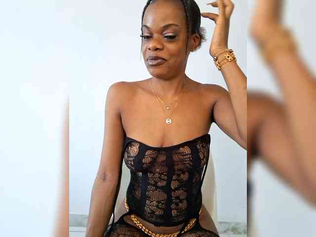 GlobeTrottieHottie1 webcam