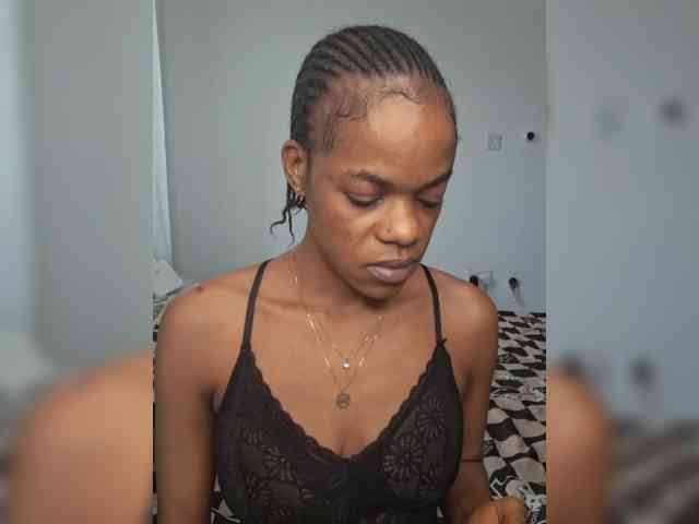 GlobeTrottieHottie1 webcam