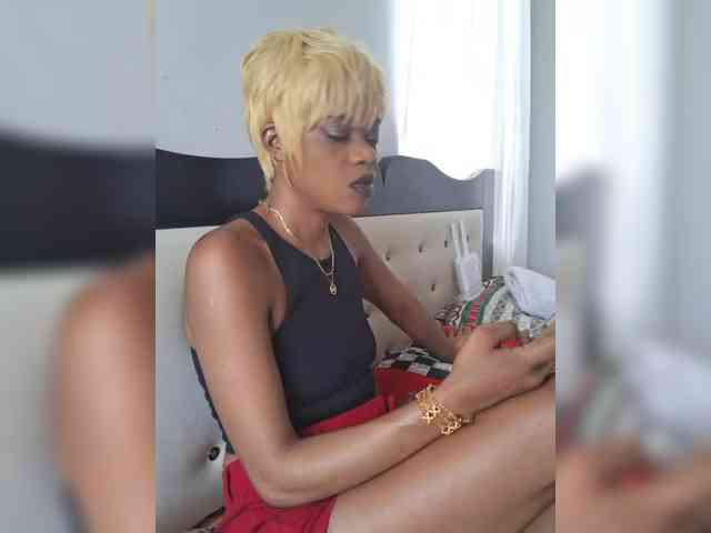 GlobeTrottieHottie1 webcam