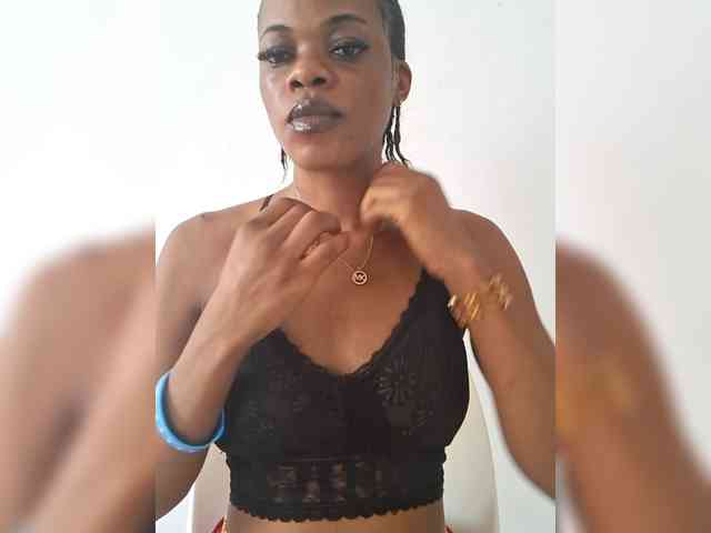 GlobeTrottieHottie1 webcam