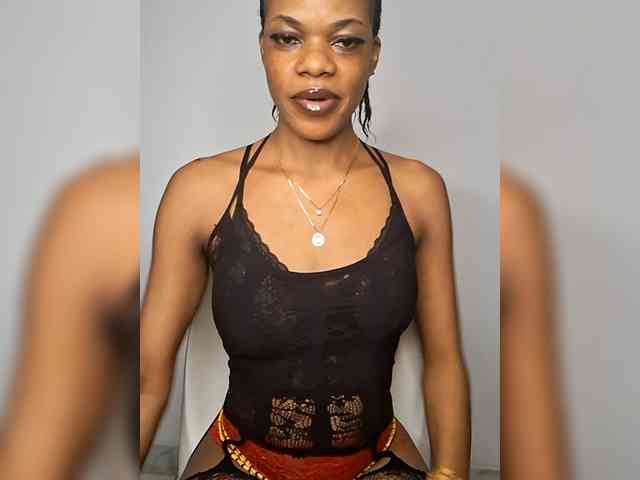 GlobeTrottieHottie1 webcam