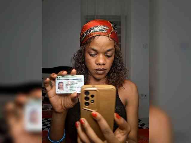 GlobeTrottieHottie1 webcam