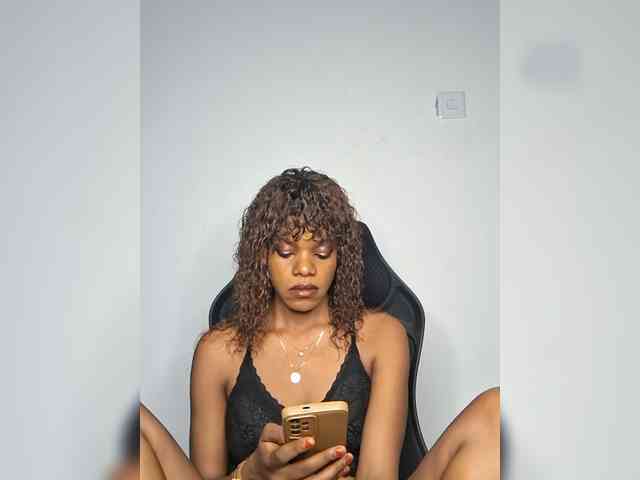 GlobeTrottieHottie1 webcam