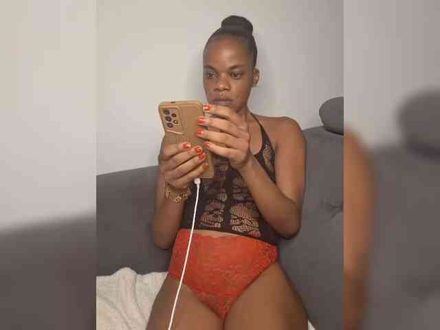 GlobeTrottieHottie1 webcam