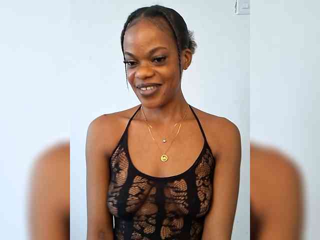 GlobeTrottieHottie1 webcam