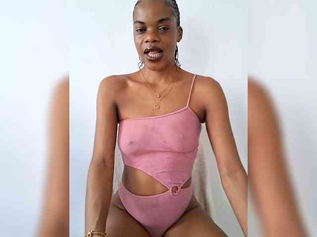 GlobeTrottieHottie1 webcam