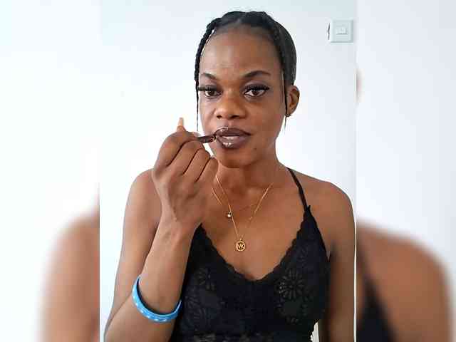 GlobeTrottieHottie1 webcam