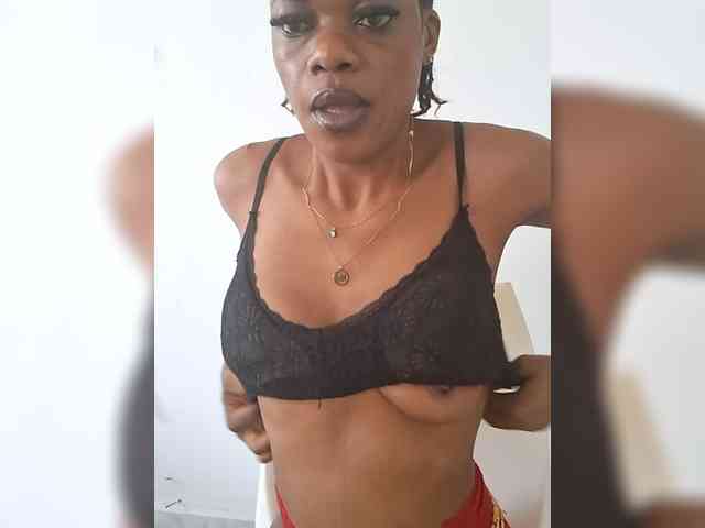 GlobeTrottieHottie1 webcam