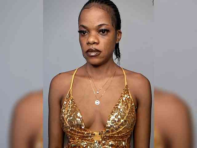 GlobeTrottieHottie1 webcam