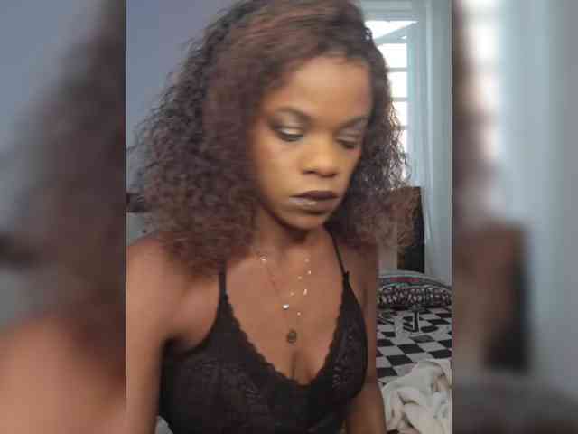 GlobeTrottieHottie1 webcam