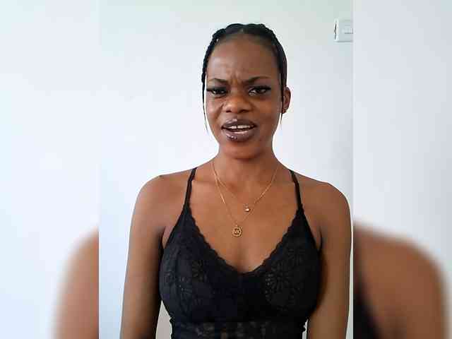 GlobeTrottieHottie1 webcam