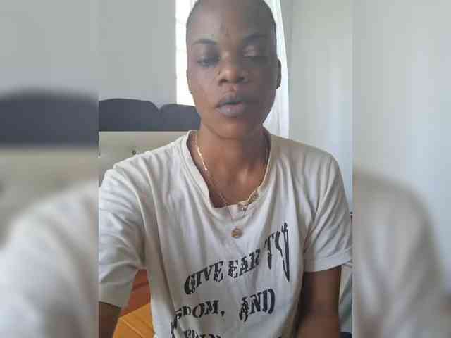 GlobeTrottieHottie1 webcam