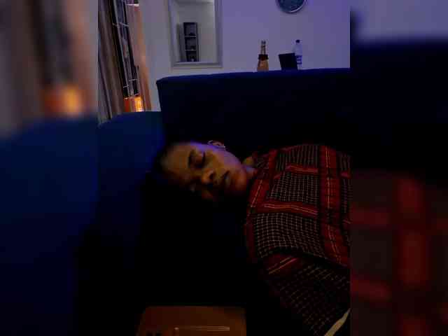 GlobeTrottieHottie1 webcam