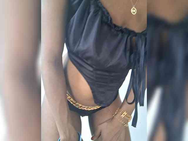 GlobeTrottieHottie1 webcam