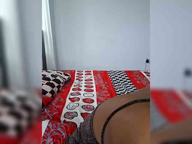 GlobeTrottieHottie1 webcam