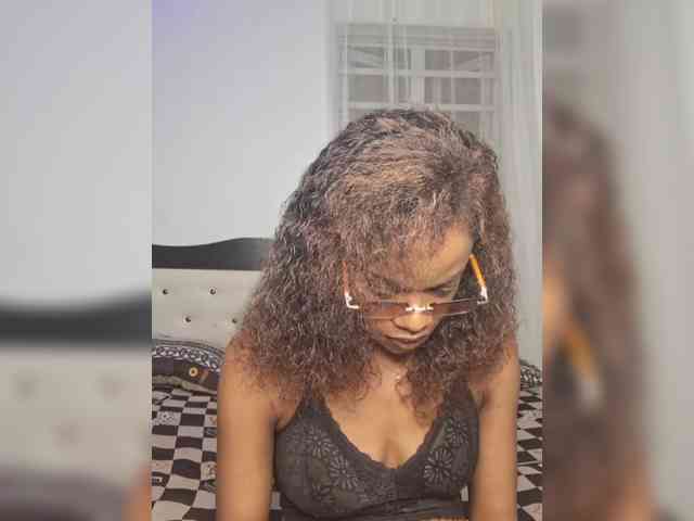 GlobeTrottieHottie1 webcam