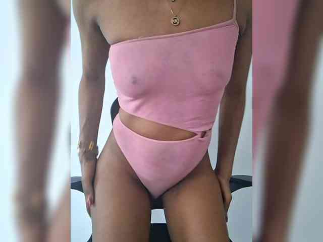 GlobeTrottieHottie1 webcam