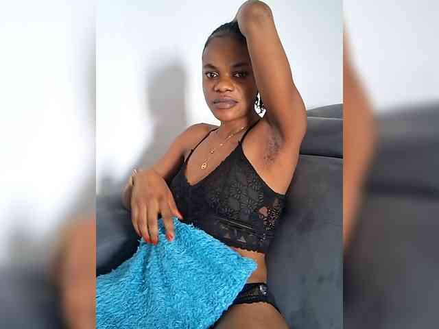 GlobeTrottieHottie1 webcam