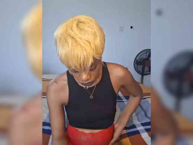 GlobeTrottieHottie1 webcam