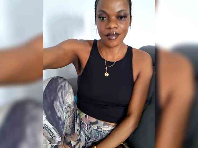 GlobeTrottieHottie1 webcam