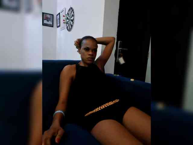 GlobeTrottieHottie1 webcam