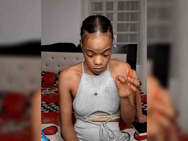 GlobeTrottieHottie1 webcam