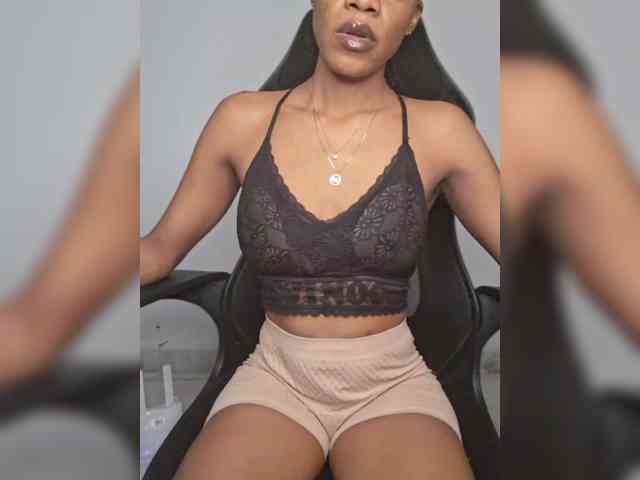 GlobeTrottieHottie1 webcam