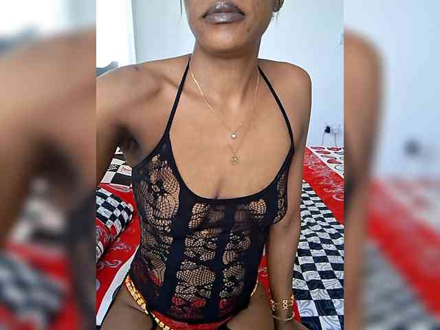 GlobeTrottieHottie1 webcam