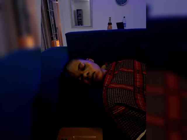 GlobeTrottieHottie1 webcam