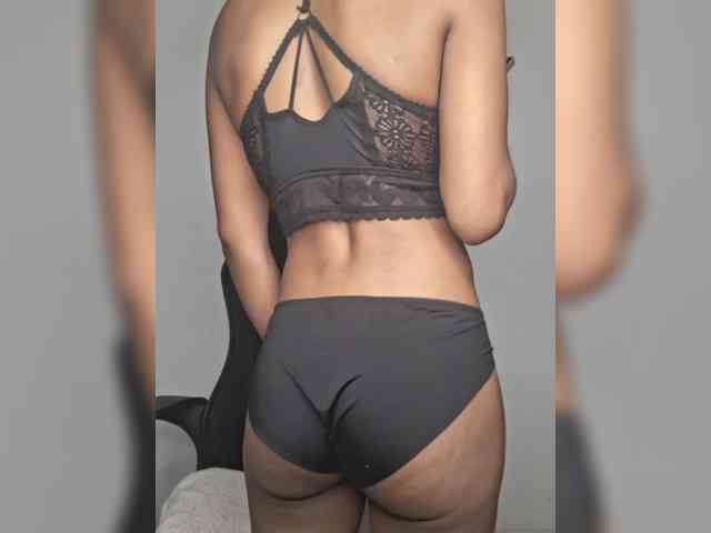 GlobeTrottieHottie1 webcam