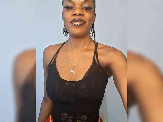 GlobeTrottieHottie1 webcam