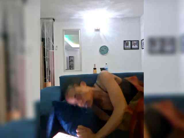 GlobeTrottieHottie1 webcam