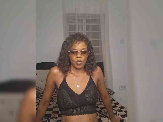 GlobeTrottieHottie1 webcam