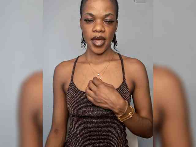 GlobeTrottieHottie1 webcam