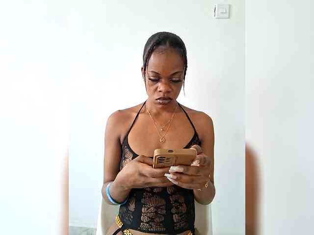 GlobeTrottieHottie1 webcam