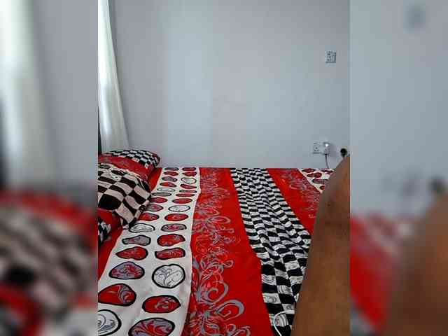 GlobeTrottieHottie1 webcam