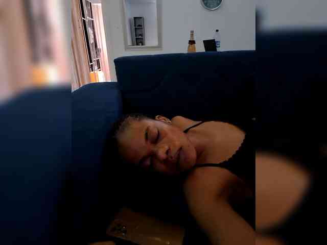 GlobeTrottieHottie1 webcam