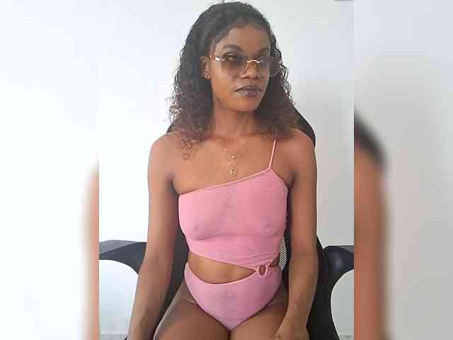 GlobeTrottieHottie1 webcam