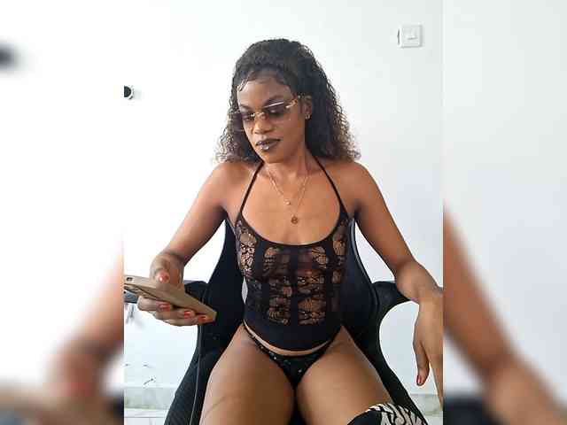 GlobeTrottieHottie1 webcam