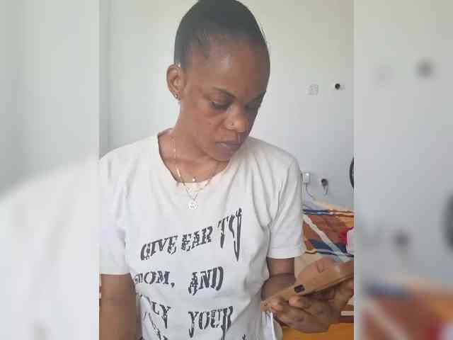 GlobeTrottieHottie1 webcam