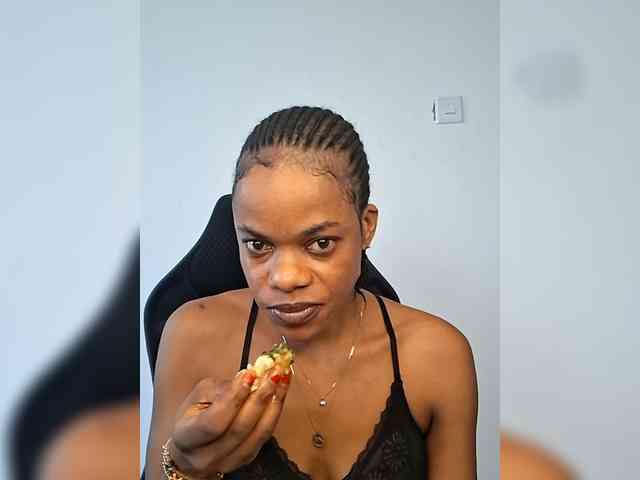 GlobeTrottieHottie1 webcam