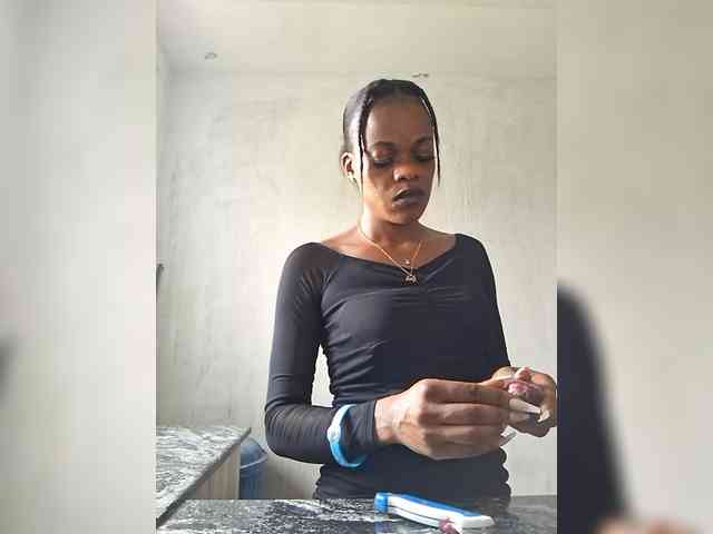 GlobeTrottieHottie1 webcam