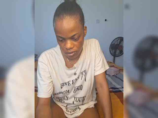 GlobeTrottieHottie1 webcam