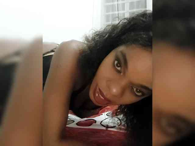 GlobeTrottieHottie1 webcam