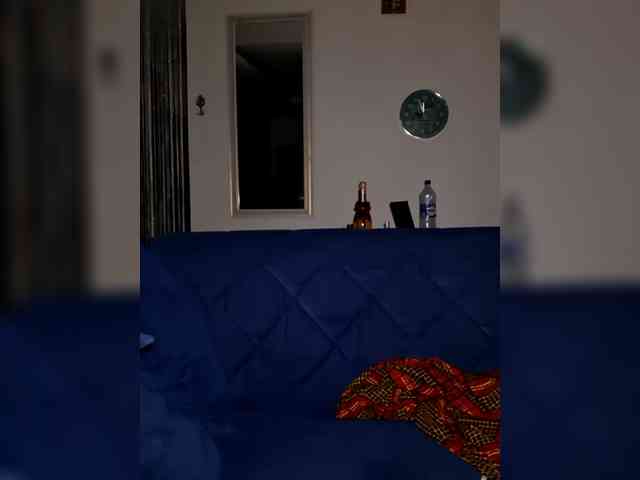 GlobeTrottieHottie1 webcam