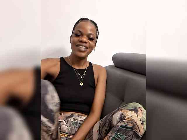 GlobeTrottieHottie1 webcam