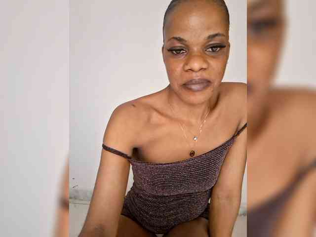 GlobeTrottieHottie1 webcam