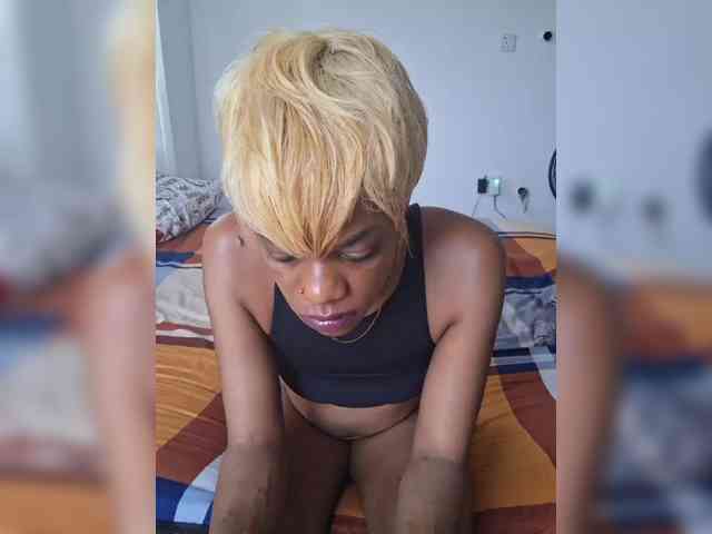 GlobeTrottieHottie1 webcam