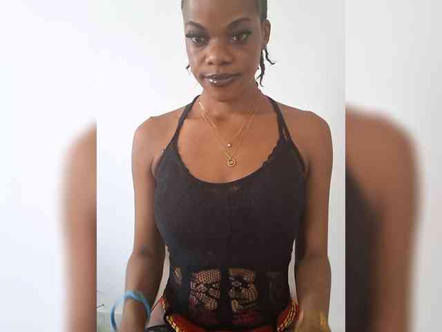 GlobeTrottieHottie1 webcam