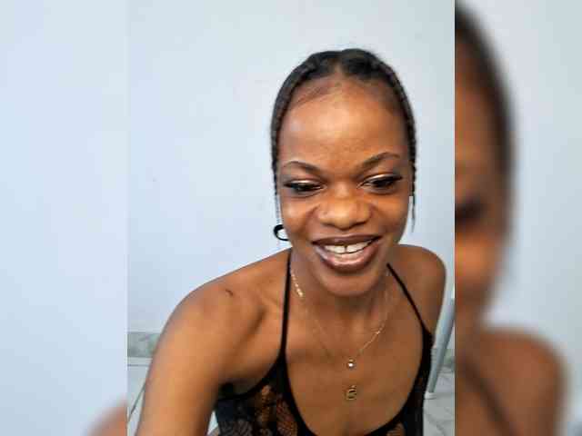 GlobeTrottieHottie1 webcam